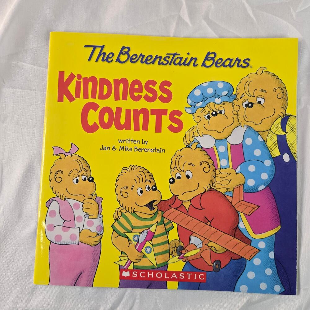 Kindness Counts Stan & Jan Berenstain SC 2010